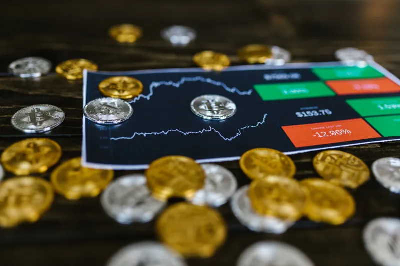 Dos Tipos de Incertidumbre, Una Sola Estrategia: Cómo Manejar el Riesgo en Casinos Cripto